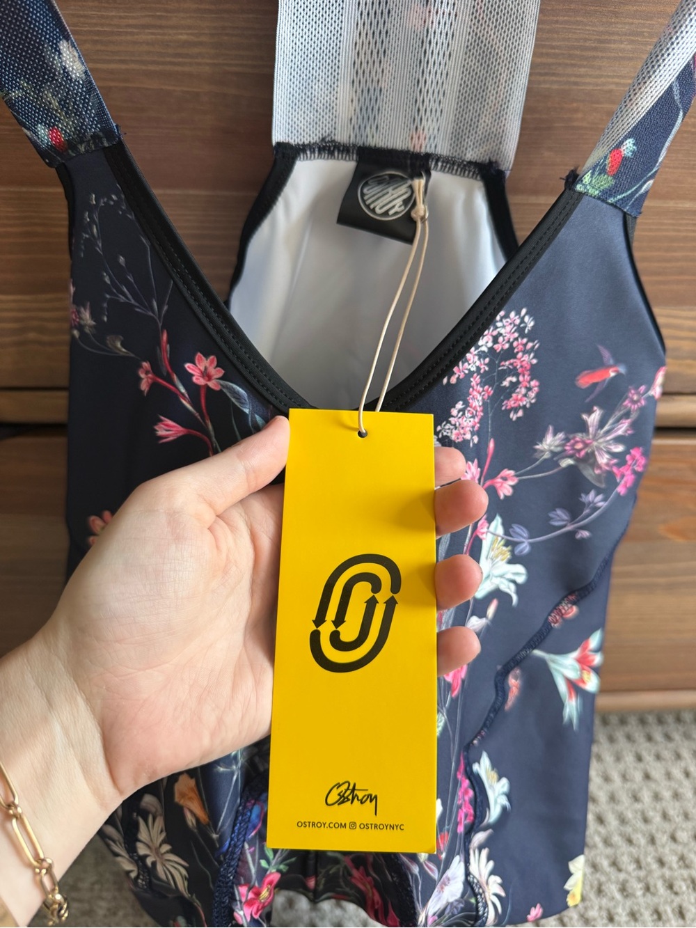 Ostroy Navy Floral cycling bib - Picture 4 of 6